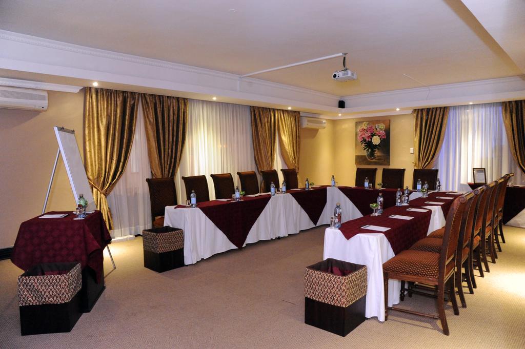 בלומפונטייין Anta Boga Hotel מראה חיצוני תמונה