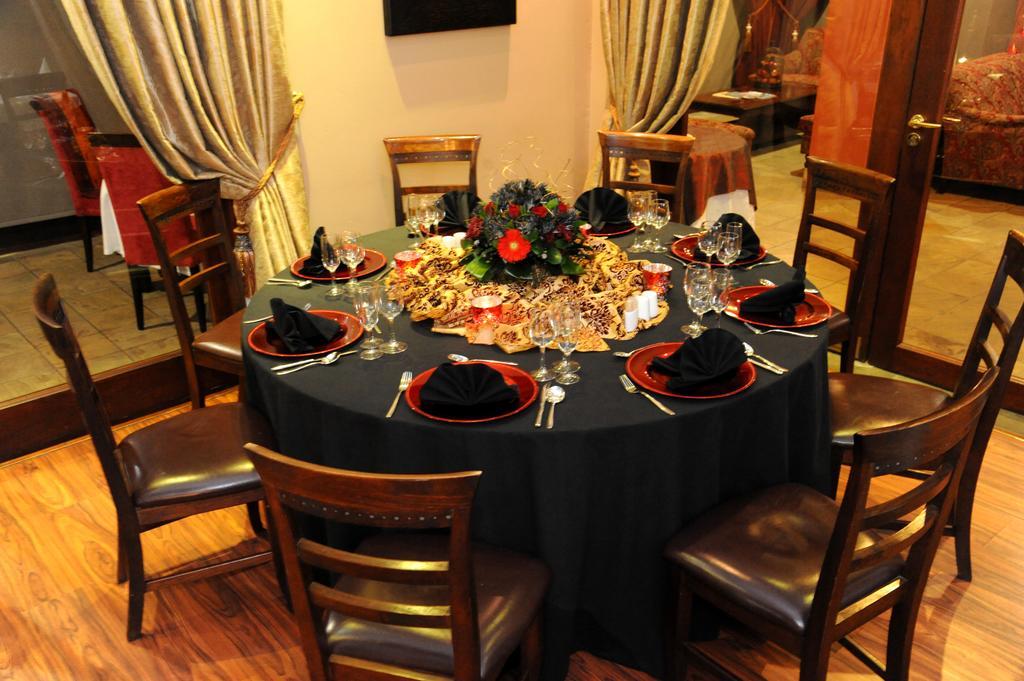 בלומפונטייין Anta Boga Hotel מראה חיצוני תמונה